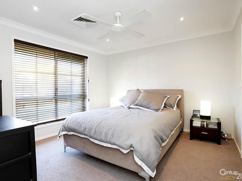 6 Monet Court, Kellyville NSW 2155