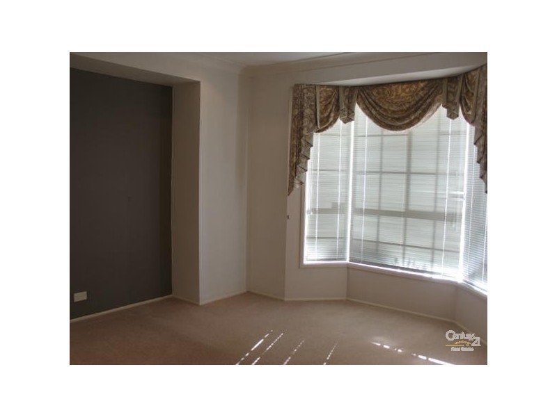 52 Perkins Drive, Kellyville NSW 2155