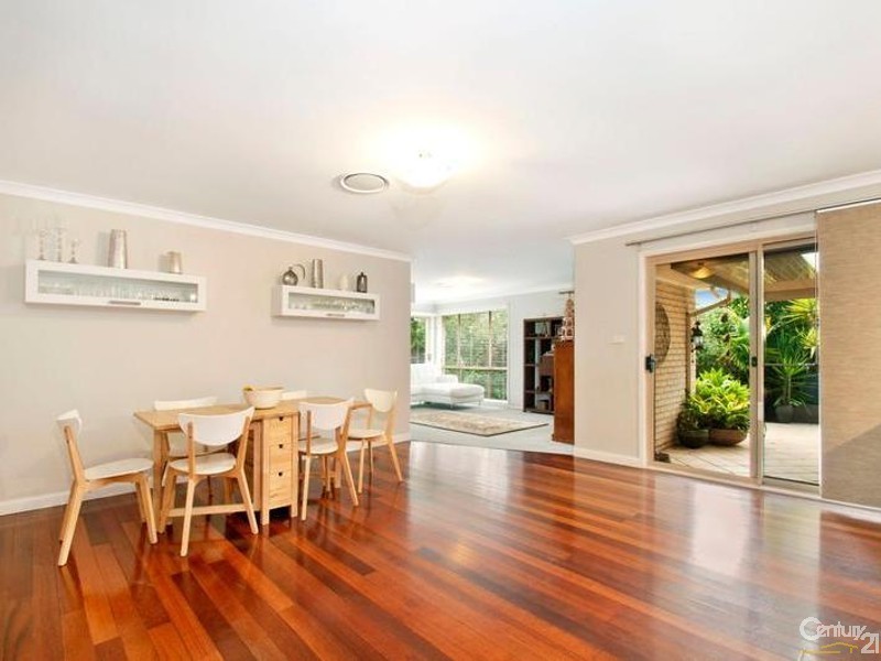 13 Rebellion Cct, Beaumont Hills NSW 2155