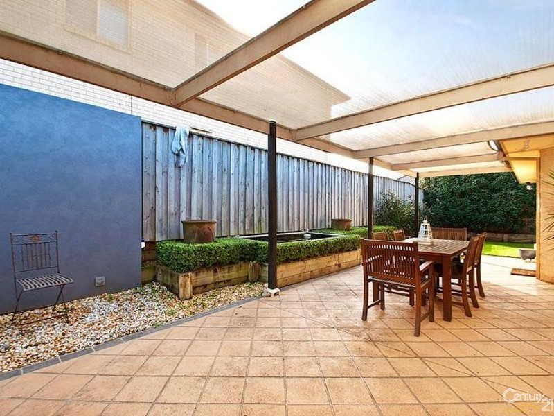 11 Pinehurst Ave, Rouse Hill NSW 2155