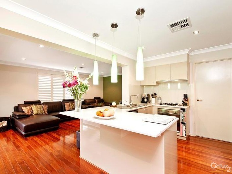 6 Islington Rd, Stanhope Gardens NSW 2768