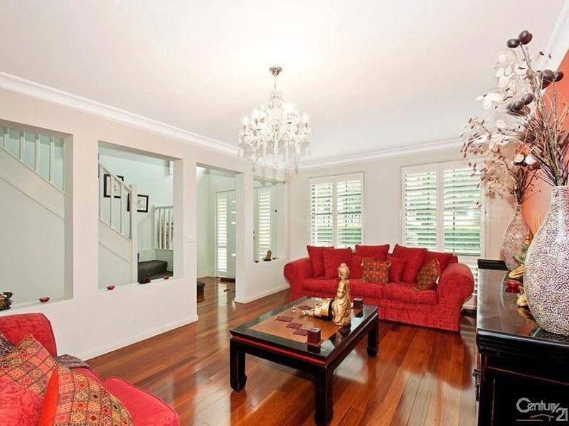 6 Islington Rd, Stanhope Gardens NSW 2768