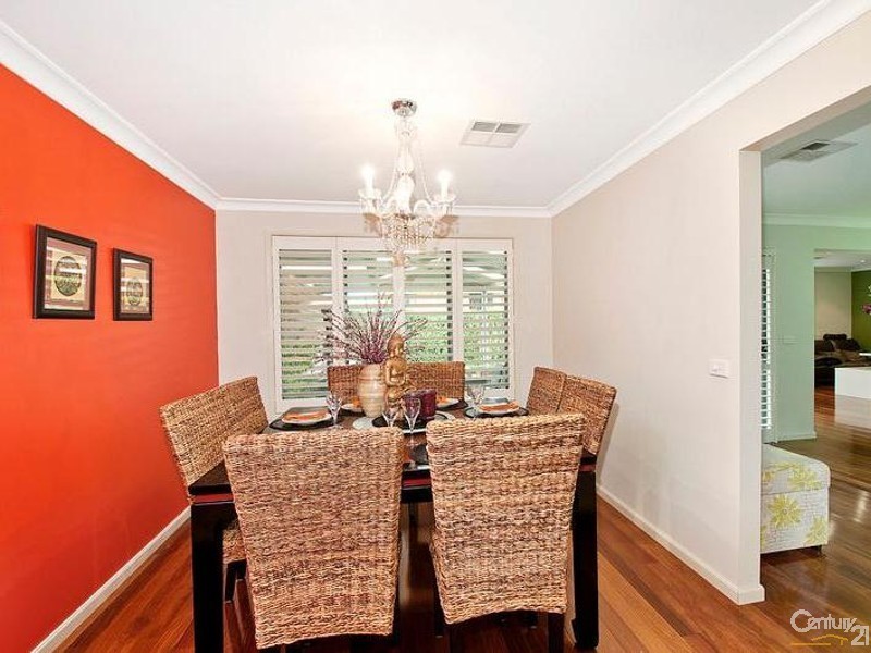 6 Islington Rd, Stanhope Gardens NSW 2768