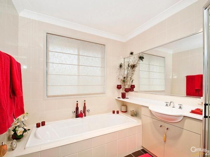 6 Islington Rd, Stanhope Gardens NSW 2768