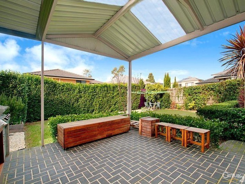 6 Islington Rd, Stanhope Gardens NSW 2768