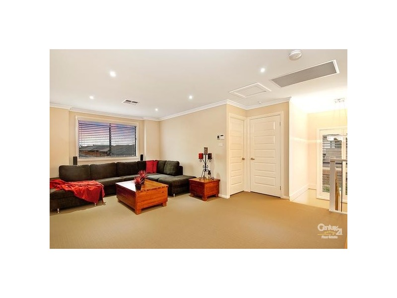 11 Bellinger St, The Ponds NSW 2769