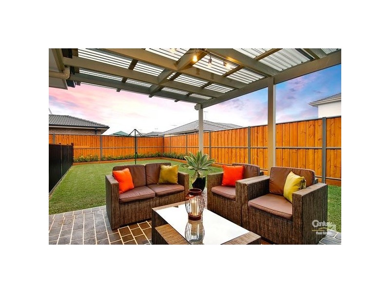 11 Bellinger St, The Ponds NSW 2769