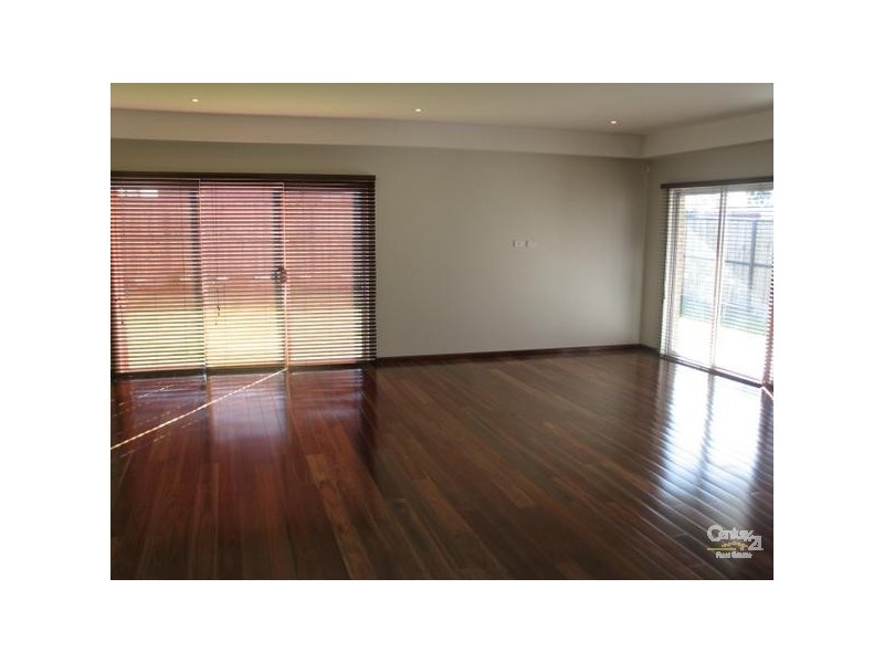 5 Tiger St, The Ponds NSW 2769