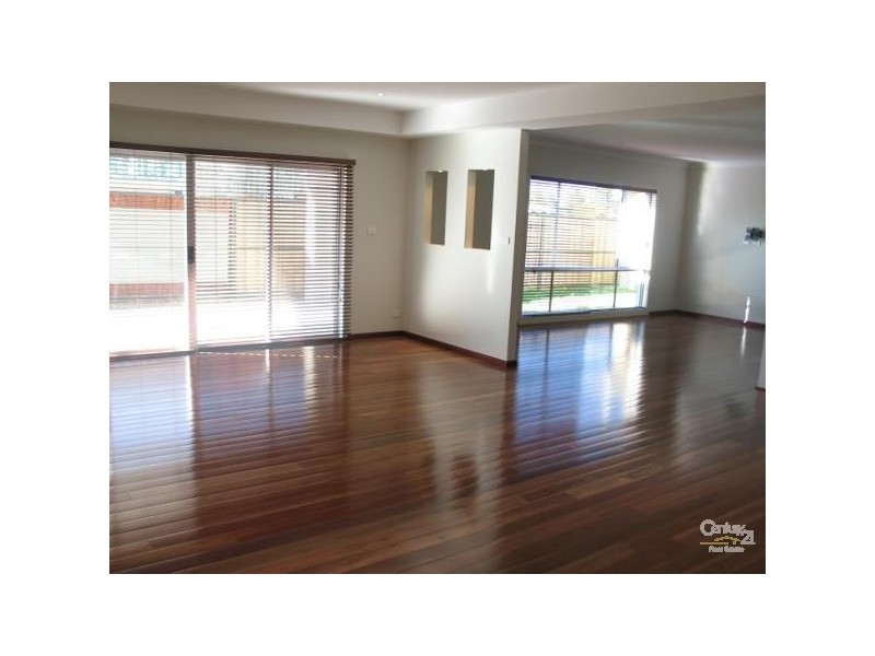 5 Tiger St, The Ponds NSW 2769