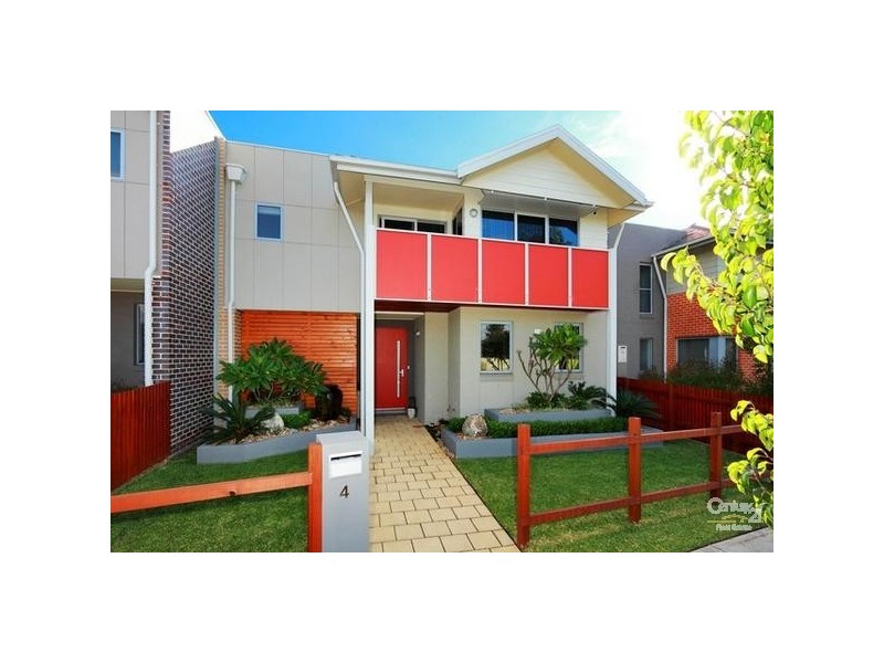 4 Caddies Blvd, Rouse Hill NSW 2155