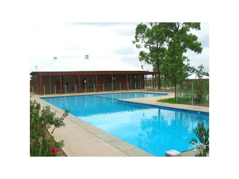 4 Caddies Blvd, Rouse Hill NSW 2155