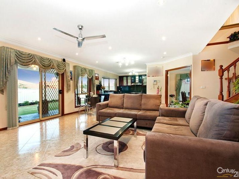 10 Julian Close, Kellyville NSW 2155