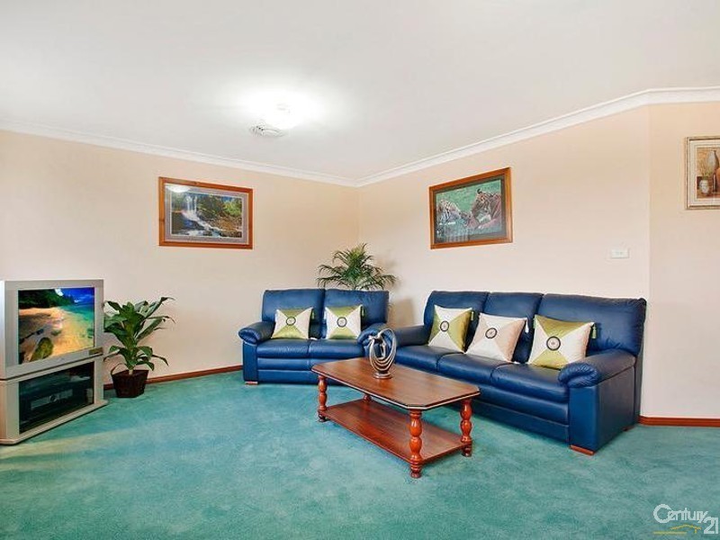 10 Julian Close, Kellyville NSW 2155