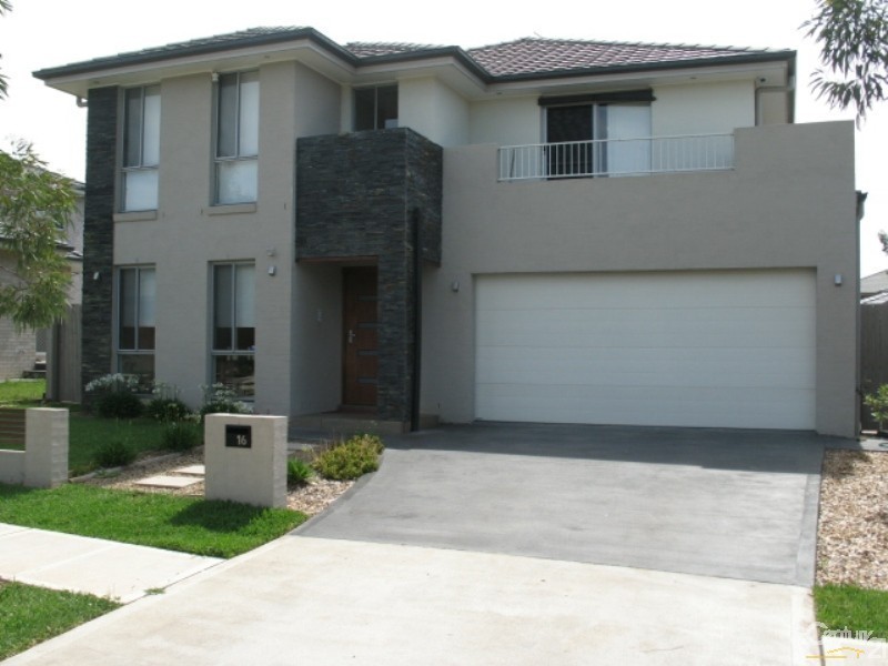 16 Sharpave Ave, The Ponds NSW 2769