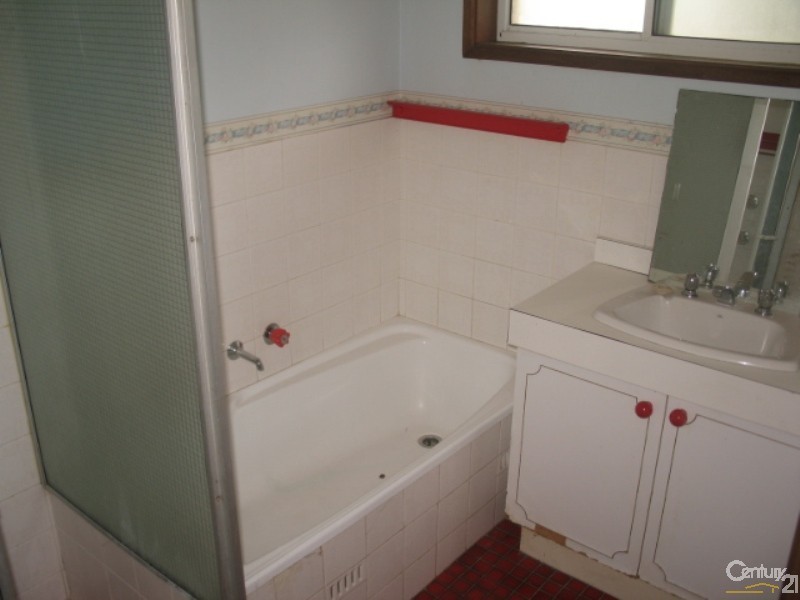 41 Terry Rd, Rouse Hill NSW 2155