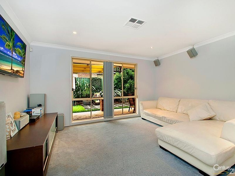 15 Pinehurst Ave, Rouse Hill NSW 2155