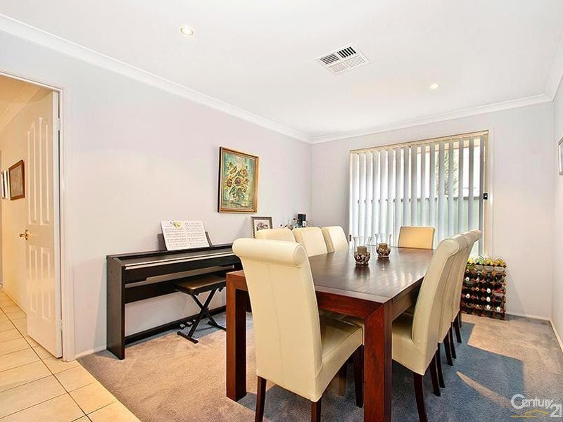 15 Pinehurst Ave, Rouse Hill NSW 2155