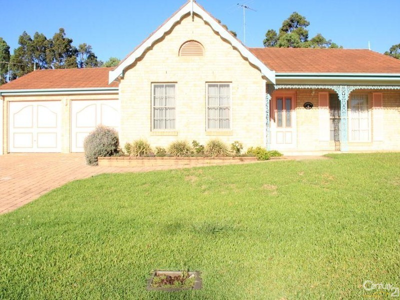 30 Carlisle Cres, Kellyville NSW 2155