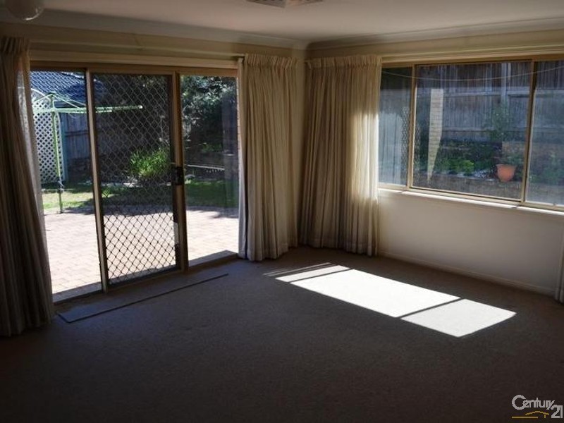 30 Carlisle Cres, Kellyville NSW 2155