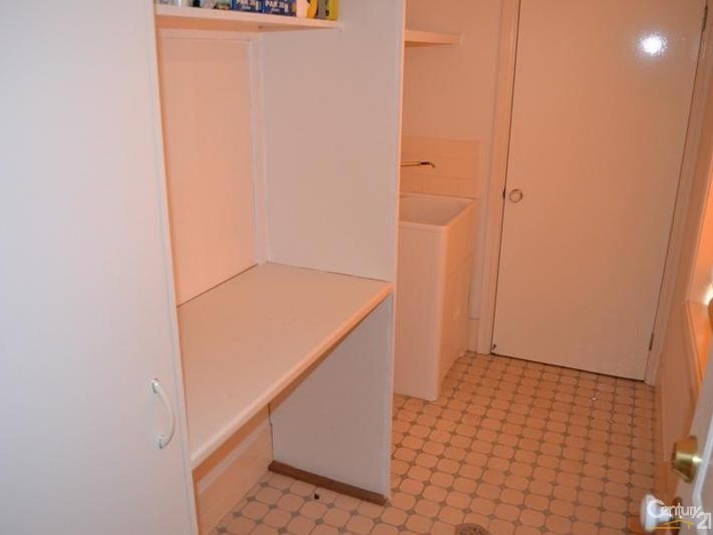 30 Carlisle Cres, Kellyville NSW 2155