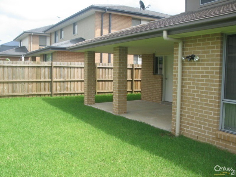 26 Amarco Cct, The Ponds NSW 2769