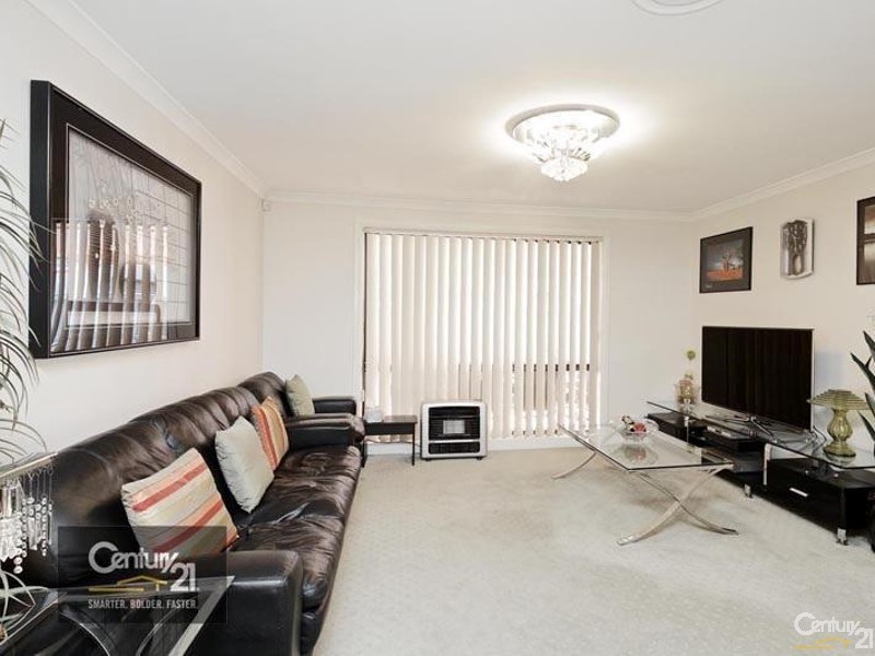 17 Wicklow Place, Rouse Hill NSW 2155