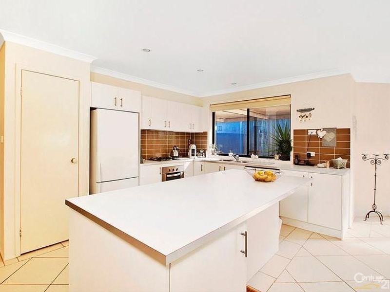 11 Pinehurst Ave, Rouse Hill NSW 2155