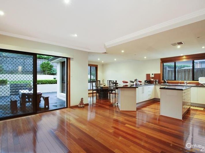 23 Glasshouse Rd, Beaumont Hills NSW 2155