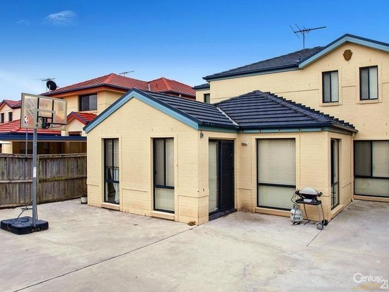 45 Wilkins Ave, Beaumont Hills NSW 2155