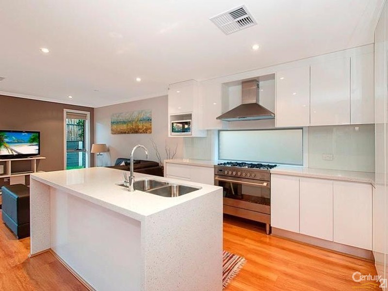 23 Abermain Ave, The Ponds NSW 2769