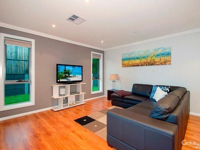 23 Abermain Ave, The Ponds NSW 2769