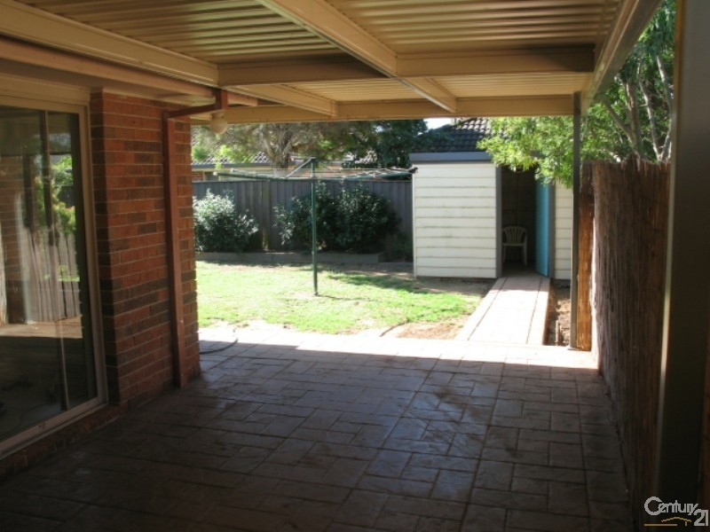 10 Cycas Place, Stanhope Gardens NSW 2768