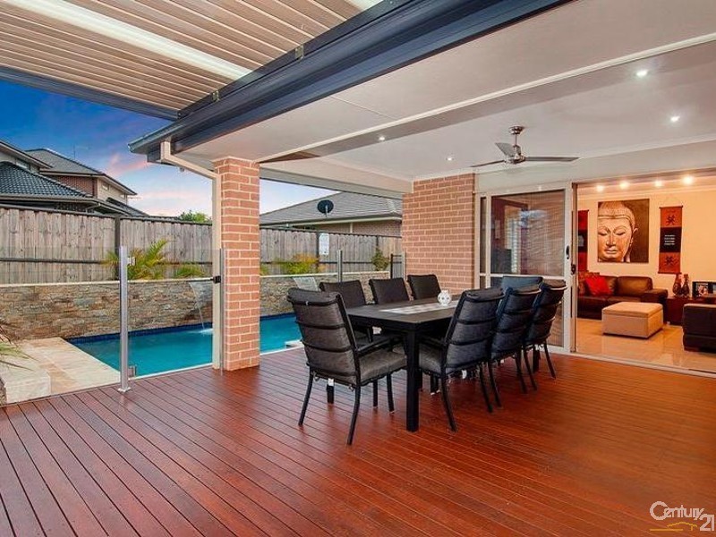 13 Meander Cres, The Ponds NSW 2769