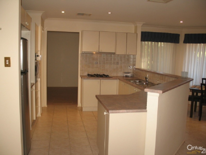 21 Atlantic Place, Beaumont Hills NSW 2155