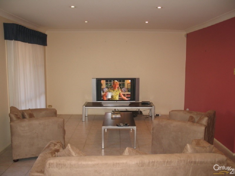 21 Atlantic Place, Beaumont Hills NSW 2155