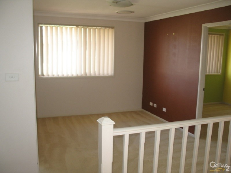 30 Wilkins Ave, Beaumont Hills NSW 2155