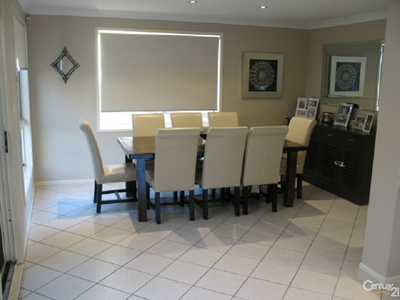 6 Hyatt Close, Rouse Hill NSW 2155