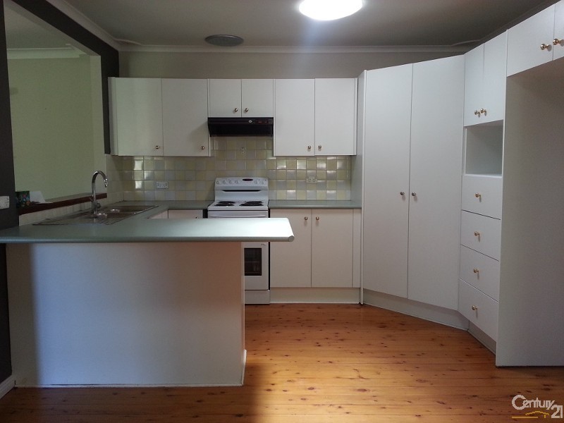 8 Pine Place, Riverstone NSW 2765