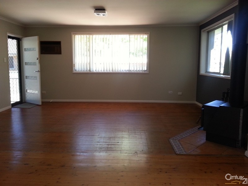 8 Pine Place, Riverstone NSW 2765