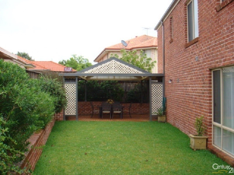 10 Melinda Close, Beaumont Hills NSW 2155
