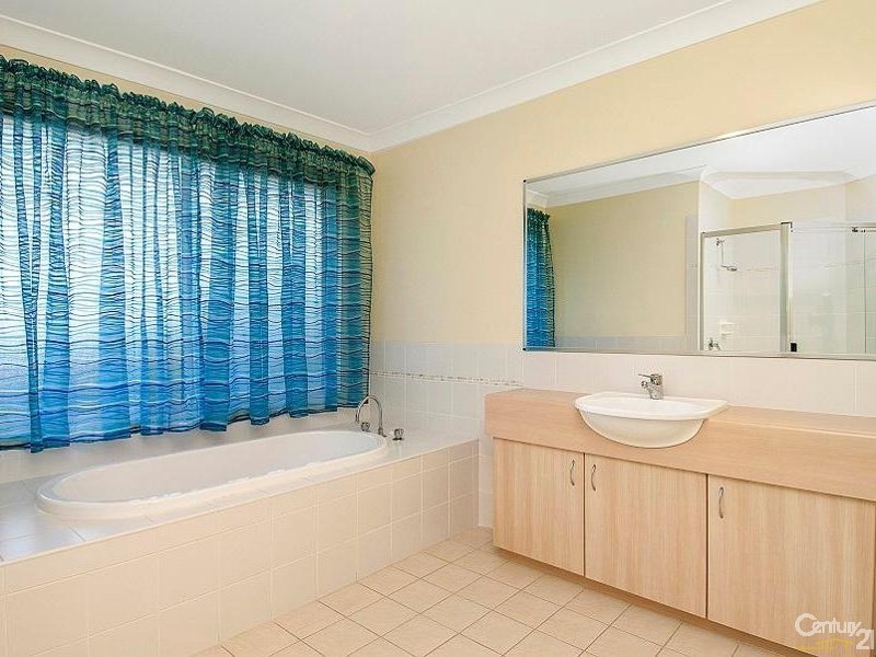 8 Seton Place, Rouse Hill NSW 2155
