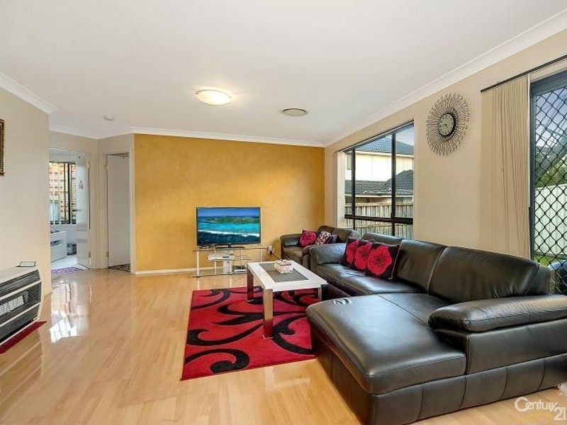 6 Blue Bell Cct, Kellyville NSW 2155