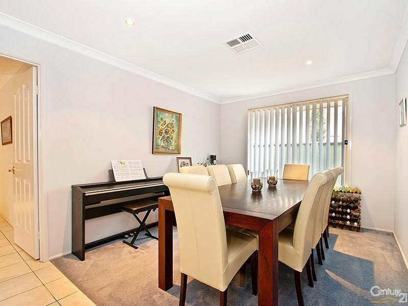 15 Pinehurst Ave, Rouse Hill NSW 2155