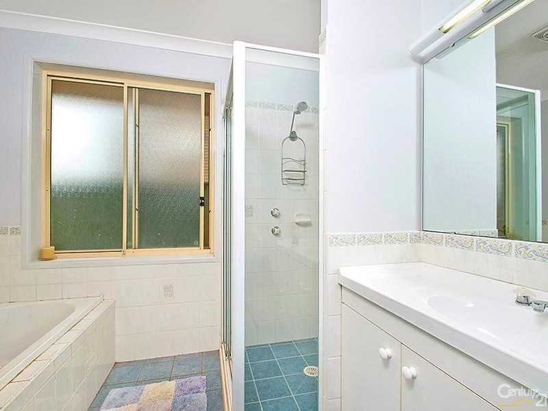 15 Pinehurst Ave, Rouse Hill NSW 2155