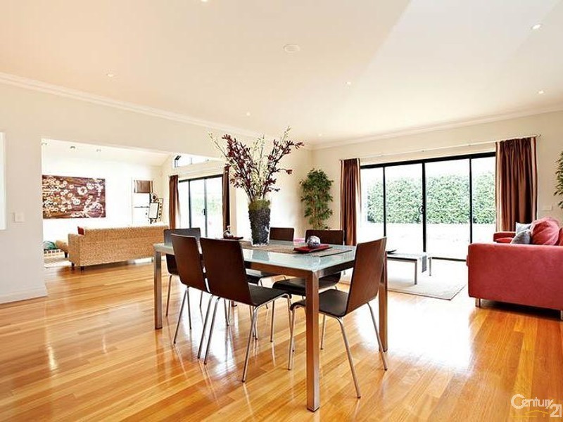 65 Riveroak Cct, Kellyville NSW 2155