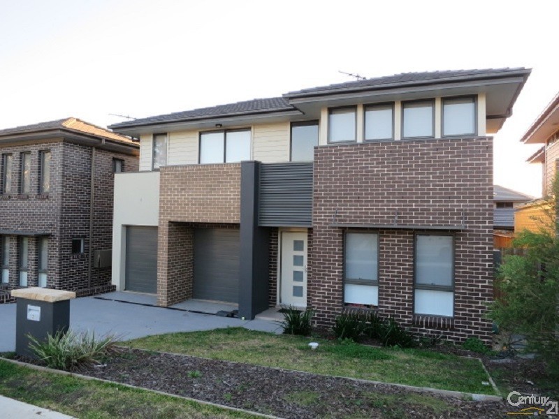 2 Fox Creek Cct, Kellyville NSW 2155