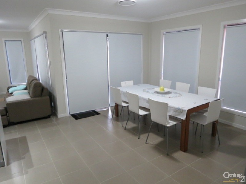 2 Fox Creek Cct, Kellyville NSW 2155