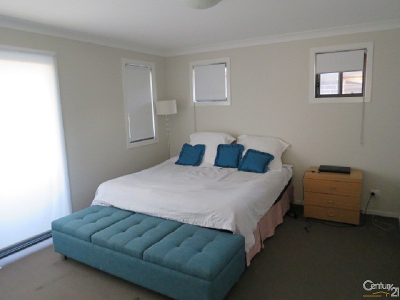 2 Fox Creek Cct, Kellyville NSW 2155