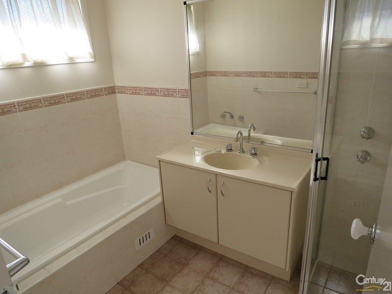 26 Martens Cct, Kellyville NSW 2155