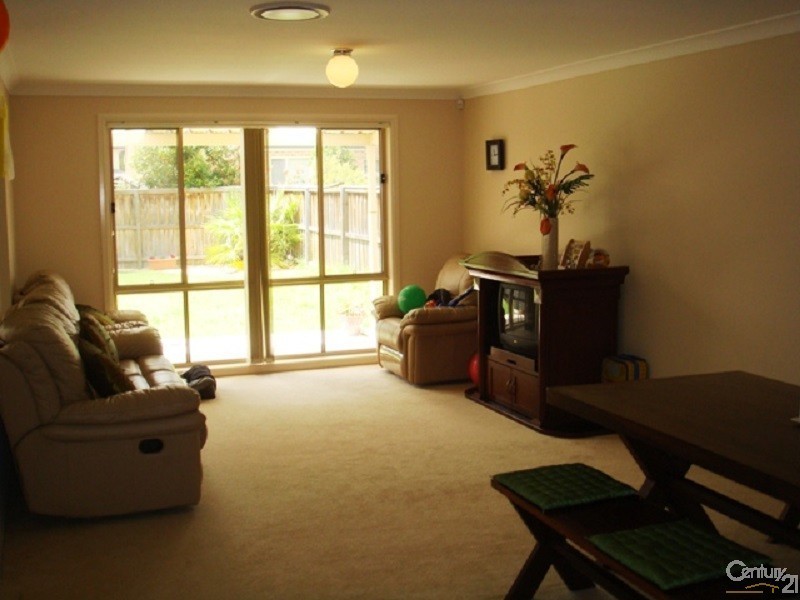 21 Kirkton Place, Beaumont Hills NSW 2155